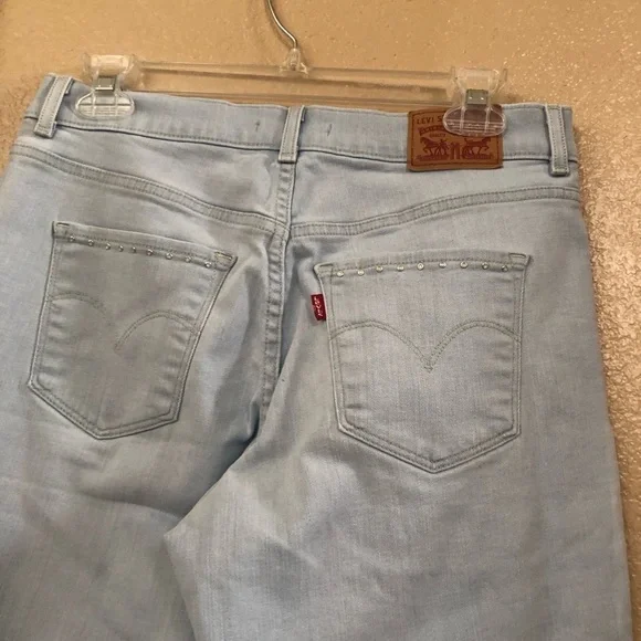 Levi’s Bermuda Shorts Size 28 - Picture 4 of 6